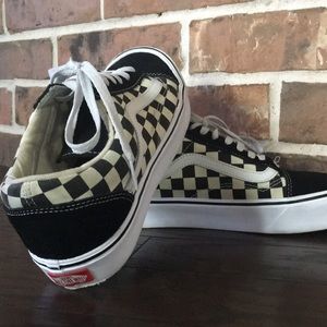 Old Skool Checkered Vans